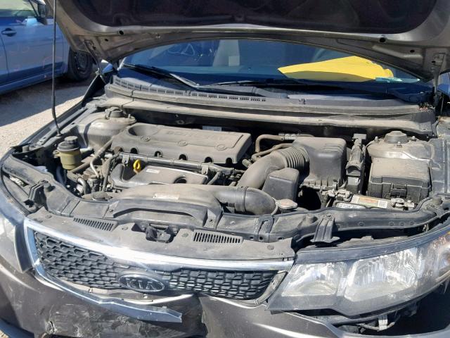 KNAFU4A2XB5432569 - 2011 KIA FORTE EX GRAY photo 7