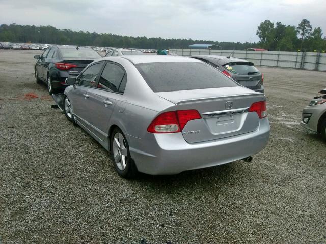 2HGFA16649H354509 - 2009 HONDA CIVIC LX-S Gümüş foto 3