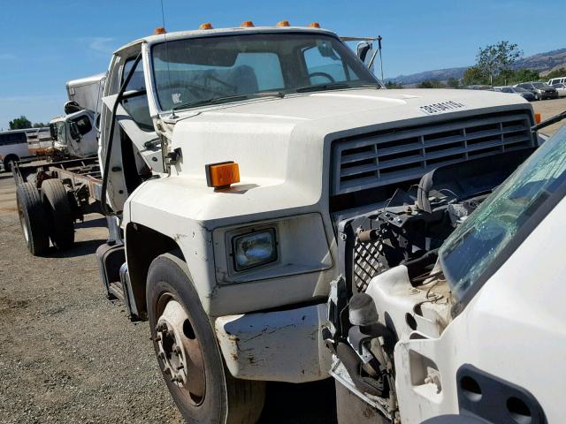 1FDNK74C6PVA00686 - 1993 FORD F700 F WHITE photo 1