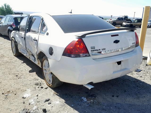 2G1WU57M091150639 - 2009 CHEVROLET IMPALA LTZ WHITE photo 3