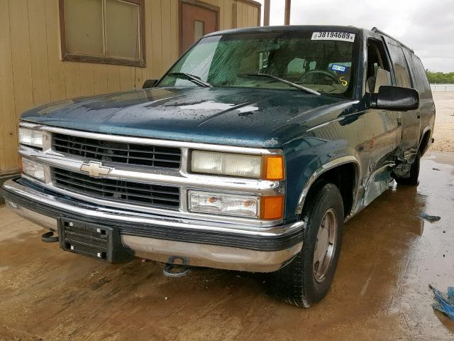 1GNEC16K5SJ380260 - 1995 CHEVROLET SUBURBAN 1 GREEN photo 2