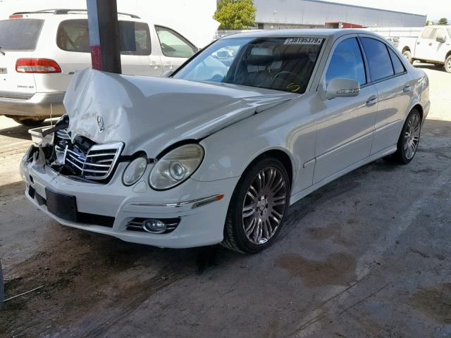 WDBUF56X97B054296 - 2007 MERCEDES-BENZ E 350 WHITE photo 2