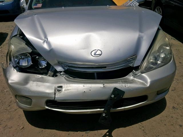 JTHBF30G025032134 - 2002 LEXUS ES 300 SILVER photo 9