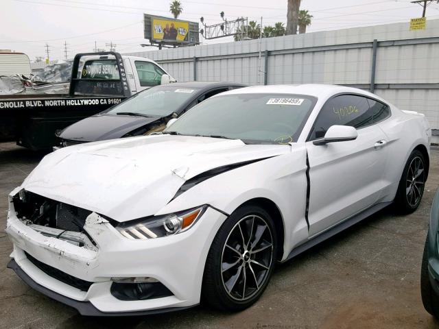 1FA6P8TH9G5211898 - 2016 FORD MUSTANG WHITE photo 2
