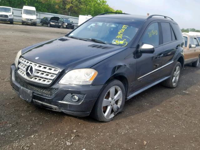 4JGBB86E79A442541 - 2009 MERCEDES-BENZ ML 350 BLACK photo 2