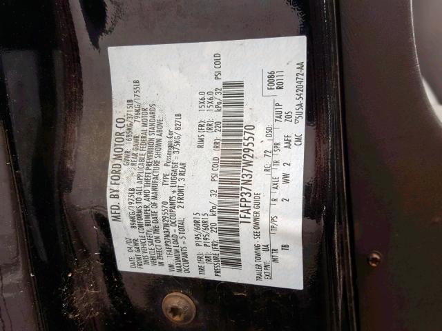 1FAFP37N37W295570 - 2007 FORD FOCUS ZX5 BLACK photo 10