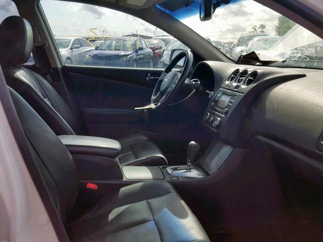 1N4BL2AP1CC119837 - 2012 NISSAN ALTIMA SR WHITE photo 5