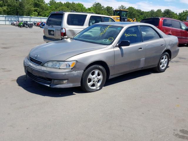 JT8BF28G4Y0264076 - 2000 LEXUS ES 300 GRAY photo 2