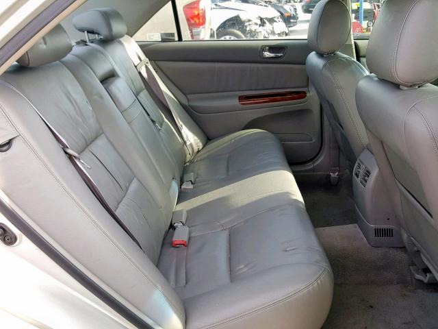 JTDBF32K520018679 - 2002 TOYOTA CAMRY LE SILVER photo 6