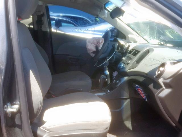 1G1JA5SH0C4180345 - 2012 CHEVROLET SONIC LS GRAY photo 5