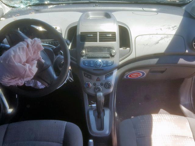 1G1JA5SH0C4180345 - 2012 CHEVROLET SONIC LS GRAY photo 9