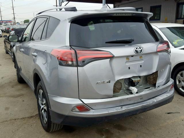 JTMZFREV5JJ159462 - 2018 TOYOTA RAV4 LE SILVER photo 3