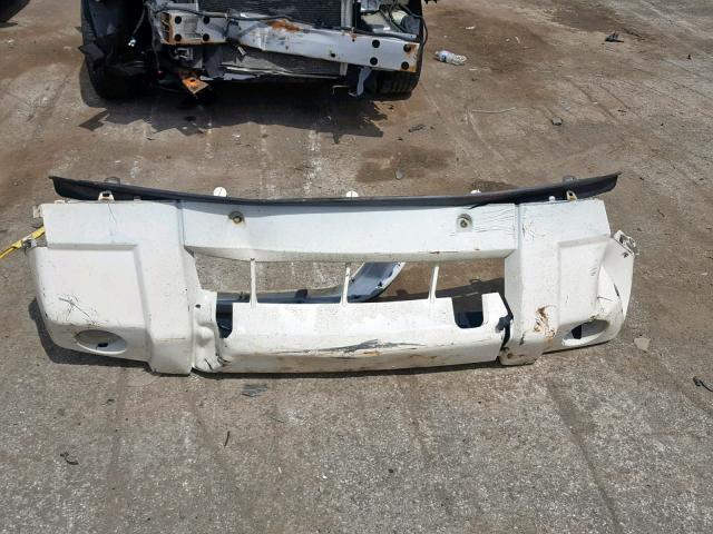 1J8HG48K58C125123 - 2008 JEEP COMMANDER WHITE photo 9