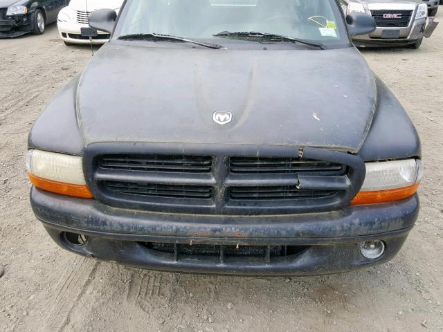 1B7GL22X7XS126799 - 1999 DODGE DAKOTA BLACK photo 9