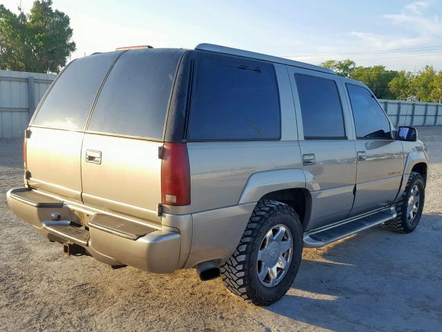 1GYEK13R1YR111349 - 2000 CADILLAC ESCALADE GOLD photo 4