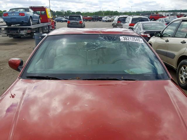 2MEFM75W2XX607161 - 1999 MERCURY GRAND MARQ RED photo 9