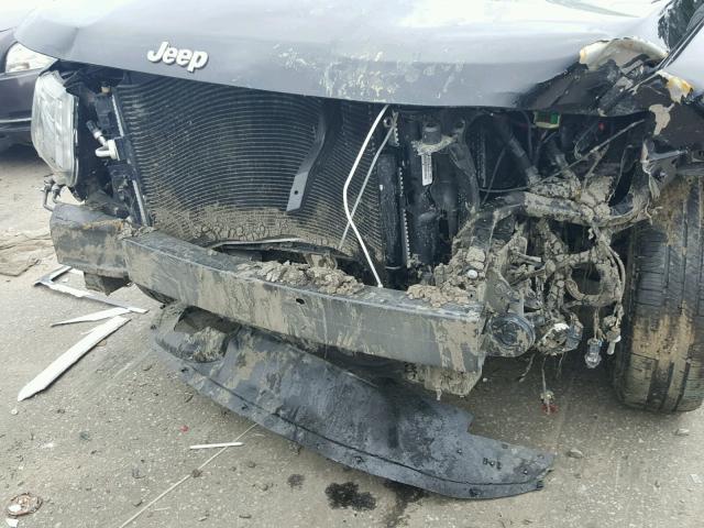 1C4NJCBA2HD136368 - 2017 JEEP COMPASS SP 黑色 照片 9