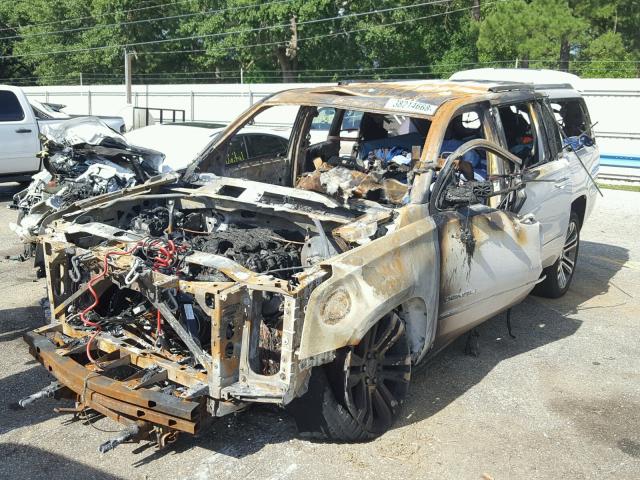 1GKS2HKJ6JR282847 - 2018 GMC YUKON XL D BURN photo 2