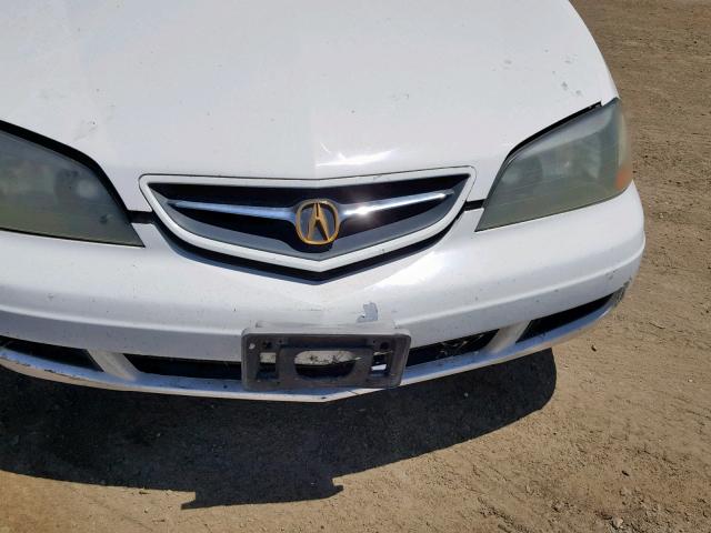 19UYA424X3A011322 - 2003 ACURA 3.2CL WHITE photo 9