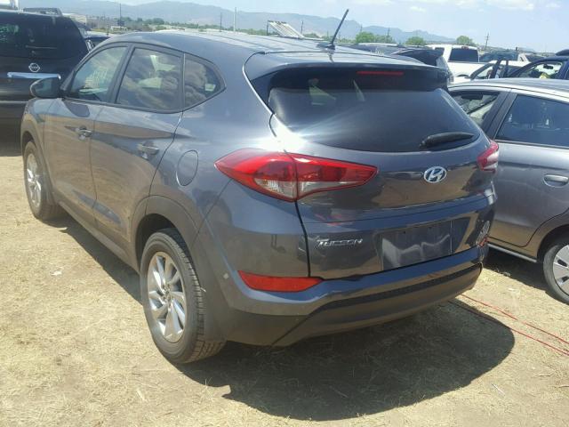 KM8J23A47HU275530 - 2017 HYUNDAI TUCSON SE GRAY photo 3