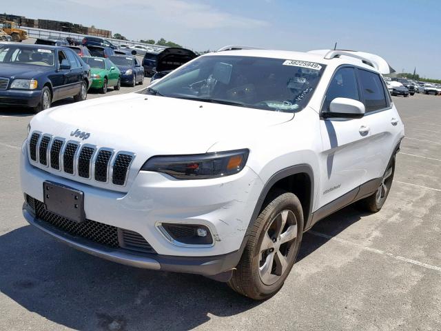 1C4PJMDX6KD397204 - 2019 JEEP CHEROKEE L WHITE photo 2