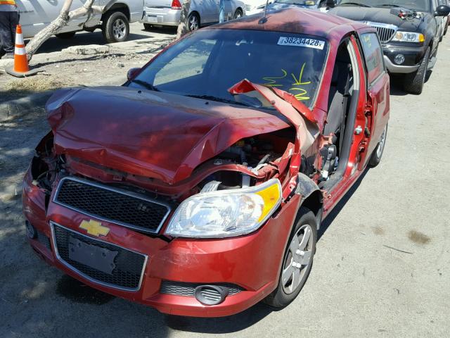 KL1TD6DEXAB118760 - 2010 CHEVROLET AVEO LS RED photo 2