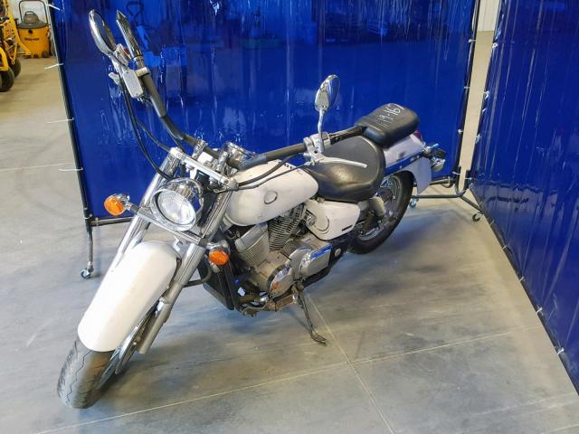 JH2RC50026M203346 - 2006 HONDA VT750 C WHITE photo 2