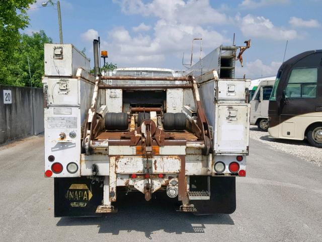 1GBM7H1J7RJ112437 - 1994 CHEVROLET KODIAK C7H WHITE photo 6