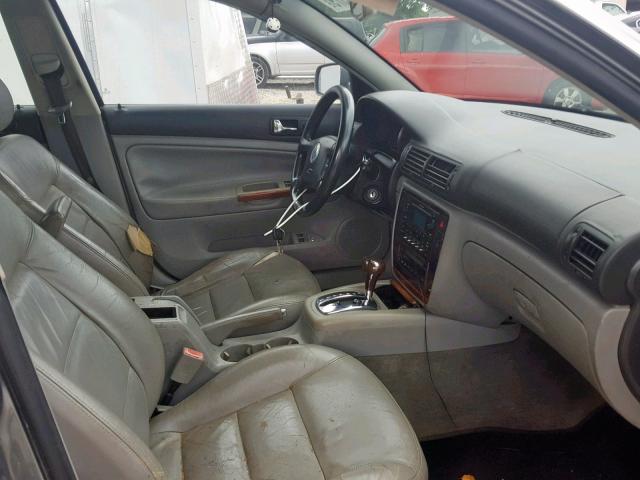 WVWRH63BX3P443624 - 2003 VOLKSWAGEN PASSAT GLX 灰色 照片 5