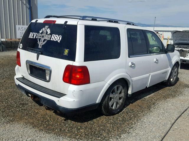 5LMFU28506LJ28278 - 2006 LINCOLN NAVIGATOR أبيض صورة 4
