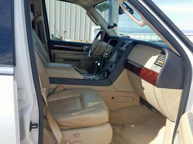 5LMFU28506LJ28278 - 2006 LINCOLN NAVIGATOR أبيض صورة 5