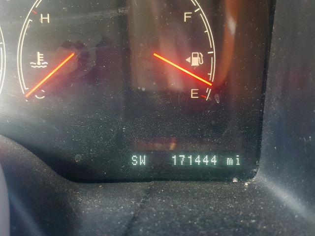 5LMFU28R94LJ34158 - 2004 LINCOLN NAVIGATOR 银色 照片 8