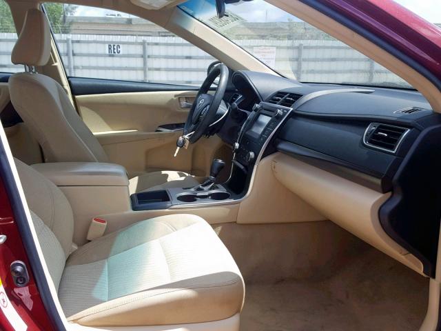 4T1BF1FK2HU730479 - 2017 TOYOTA CAMRY LE RED photo 5