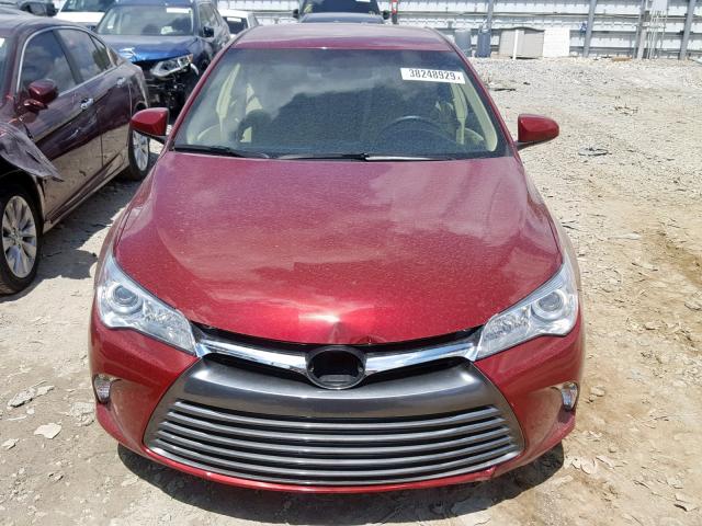 4T1BF1FK2HU730479 - 2017 TOYOTA CAMRY LE RED photo 9