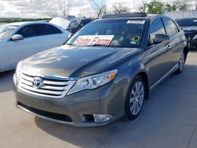 4T1BK3DB6BU422443 - 2011 TOYOTA AVALON BAS GREEN photo 2