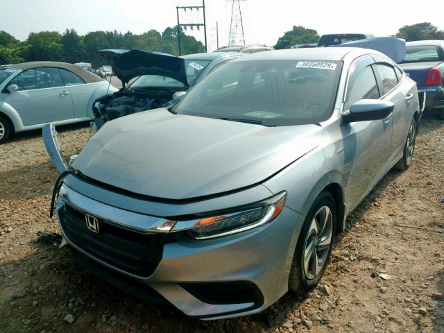 19XZE4F59KE021474 - 2019 HONDA INSIGHT EX SILVER photo 2