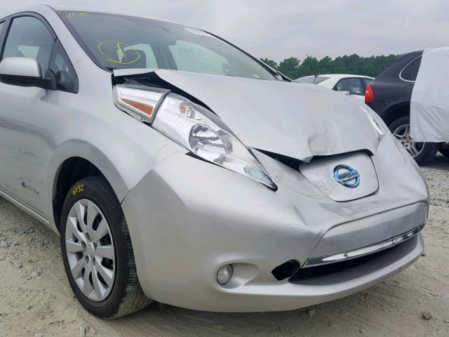 1N4AZ0CP1FC310142 - 2015 NISSAN LEAF S SILVER photo 9