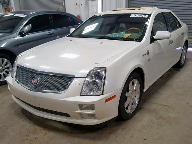 1G6DC67A250215125 - 2005 CADILLAC STS WHITE photo 2