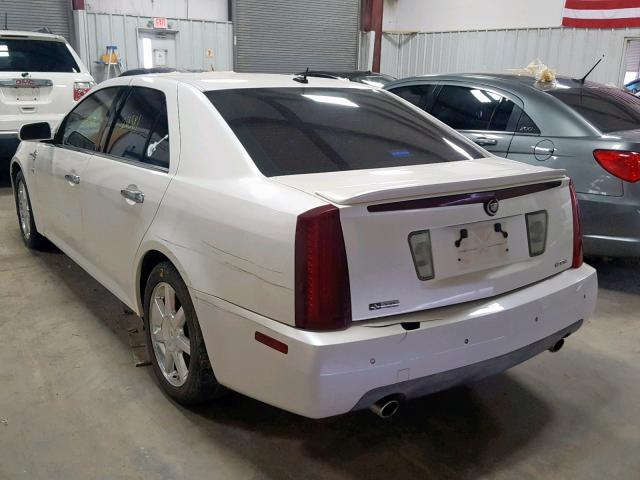 1G6DC67A250215125 - 2005 CADILLAC STS WHITE photo 3