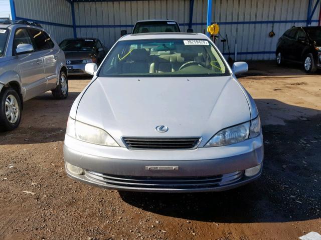 JT8BF22G8V0002162 - 1997 LEXUS ES 300 SILVER photo 9