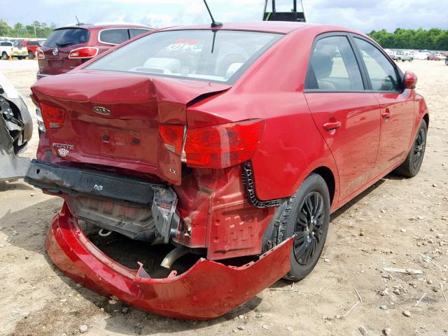 KNAFU4A23D5685686 - 2013 KIA FORTE EX RED photo 4