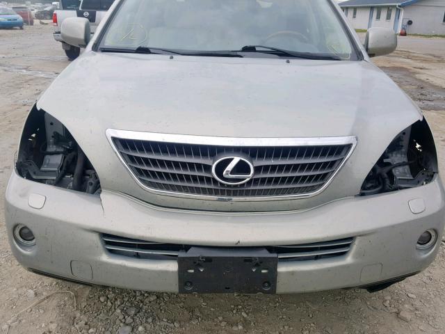 JTJHW31U272017463 - 2007 LEXUS RX 400H SILVER photo 9