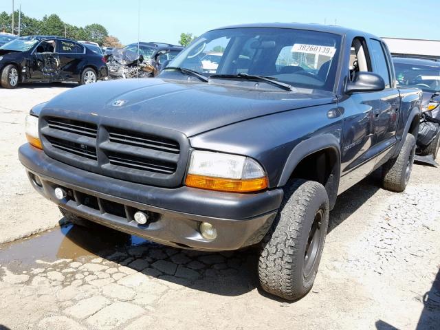 1B7HG38X02S592329 - 2002 DODGE DAKOTA QUA GRAY photo 2