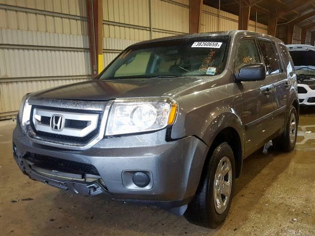 5FNYF3H2XBB044732 - 2011 HONDA PILOT LX GRAY photo 2