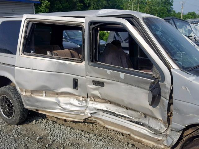 2B4GH45R3SR229946 - 1995 DODGE CARAVAN SE SILVER photo 9