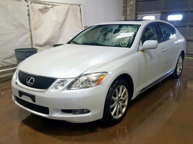 JTHCH96S260013780 - 2006 LEXUS GS 300 WHITE photo 2