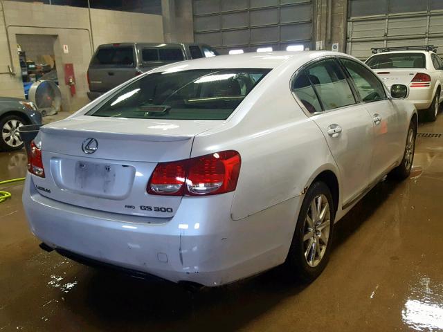 JTHCH96S260013780 - 2006 LEXUS GS 300 WHITE photo 4