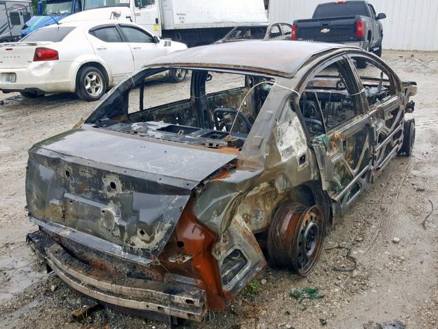 1G8AZ52F45Z105002 - 2005 SATURN ION LEVEL GRAY photo 4