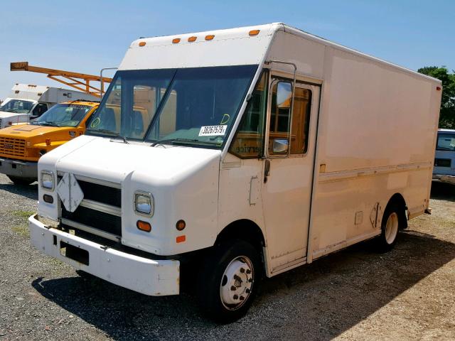 4UZA4FF46VC646408 - 1997 FREIGHTLINER CHASSIS M WHITE photo 2