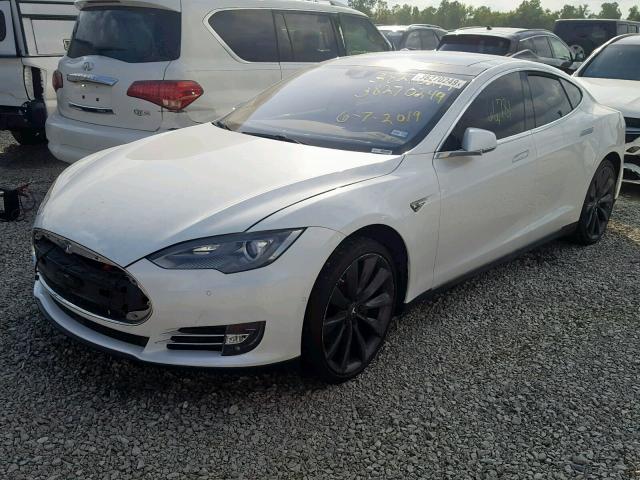 5YJSA1E10FF106505 - 2015 TESLA MODEL S أبيض صورة 2